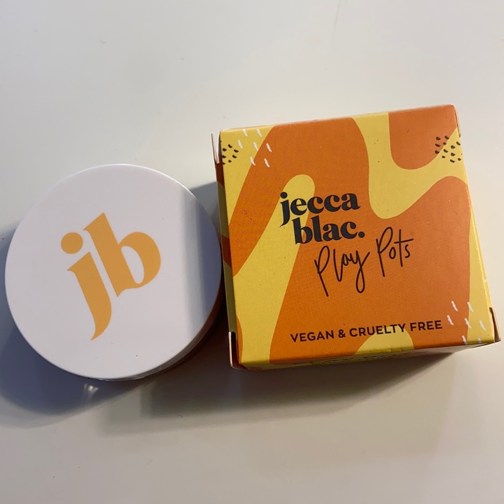 New in box Jecca blac play pot